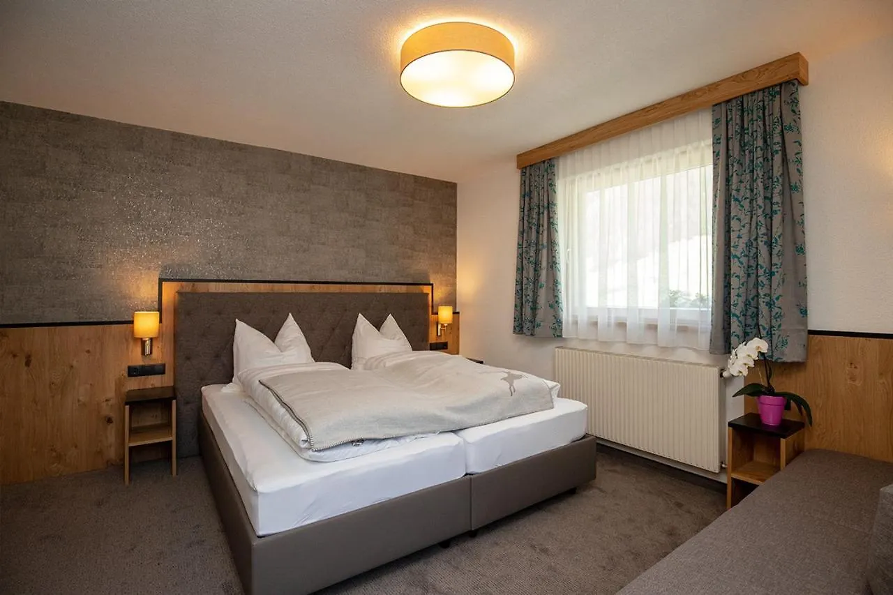 Hotel Garni Foersterheim Ischgl