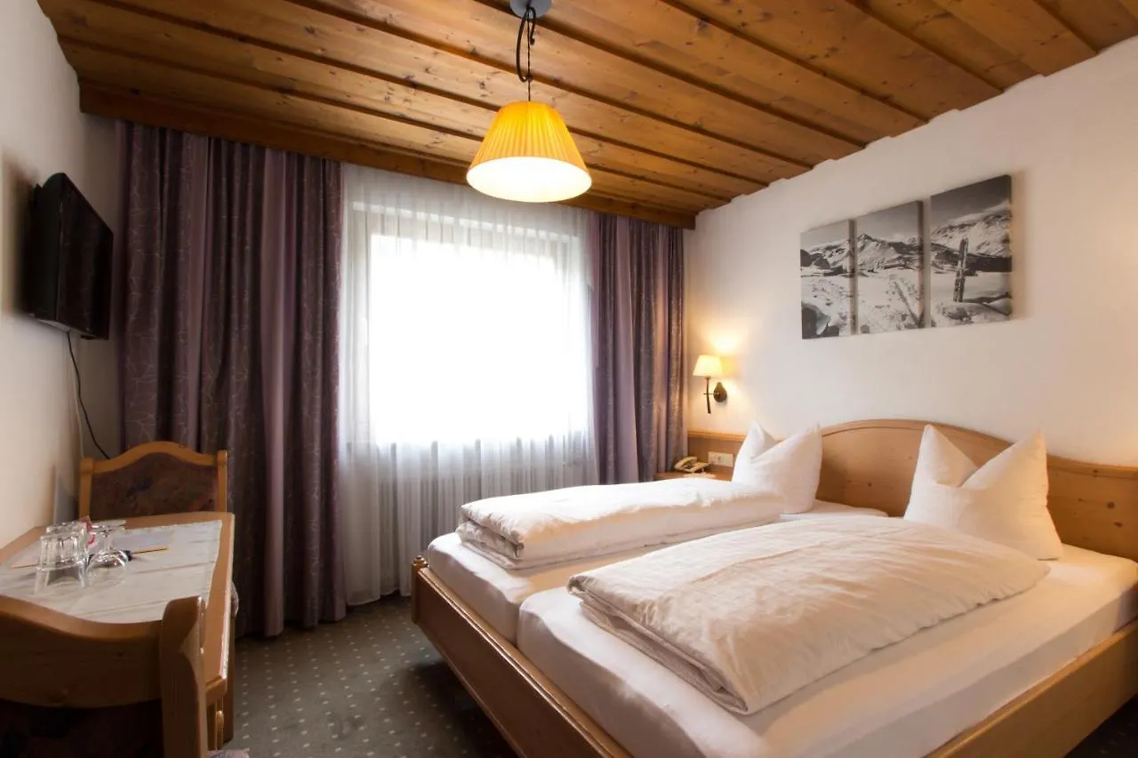 Hotel Garni Foersterheim Ischgl