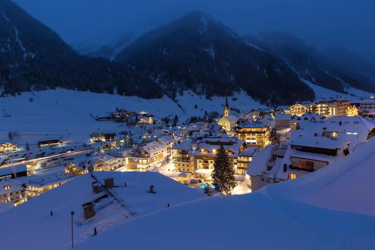 Hotel Garni Foersterheim Ischgl 3*,
