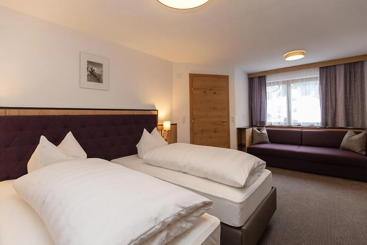 Hotel Garni Foersterheim Ischgl